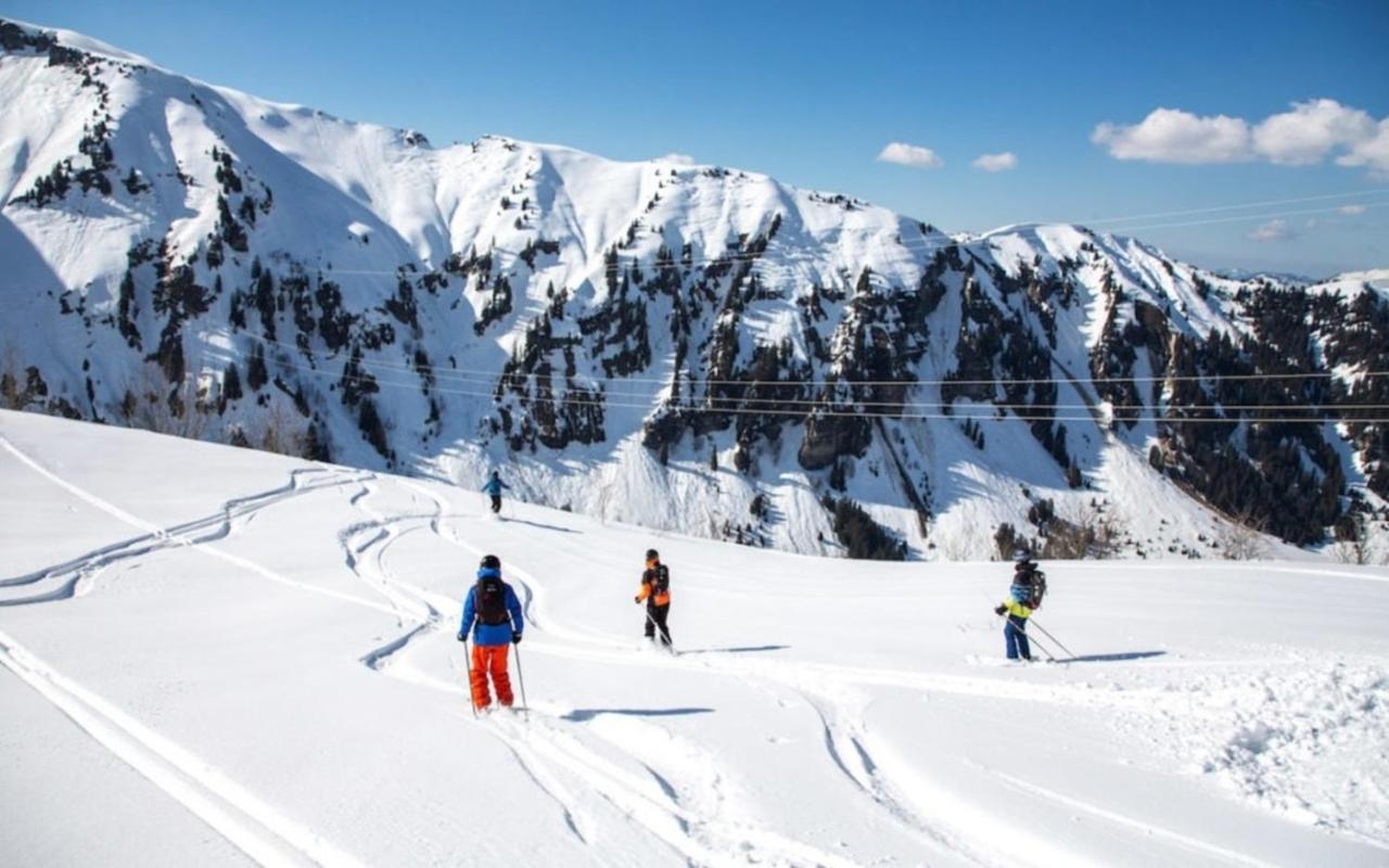 Modern 3 Bed Penthouse Apartment, Balcony & Garage, Close To Village & Ski Bus Samoëns Zewnętrze zdjęcie